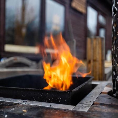 The Woodland Lodge - Wood Fired Hot Tub And Firepit Hambleton Esterno foto